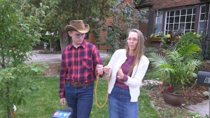 Local mother-son duo among adaptive athletes tackling Detroit marathon