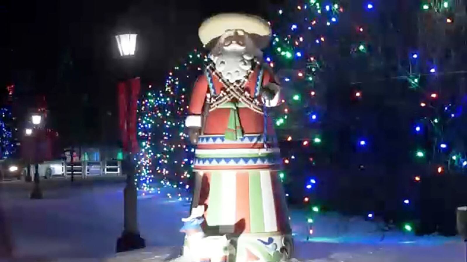 Spruce Meadows Christmas show lights up the park