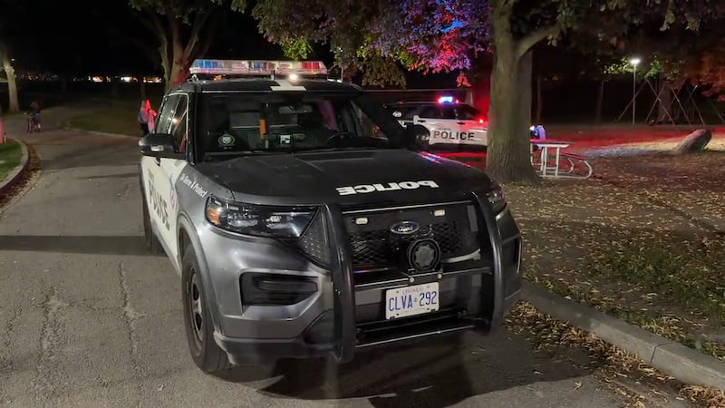 Toronto police search for masked suspect after double stabbing near Christie Pits