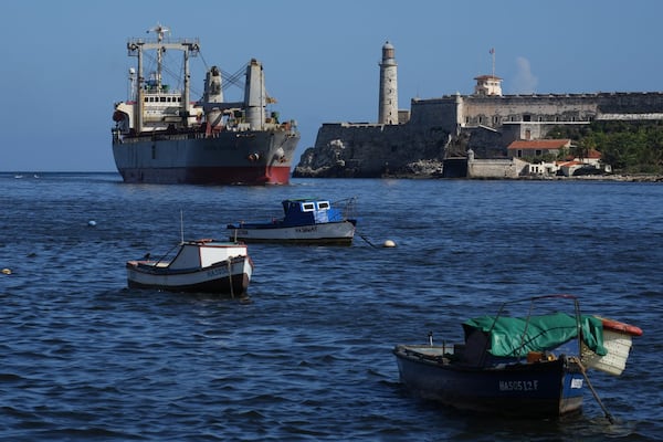 Cuba receives shipment of rice donated by China