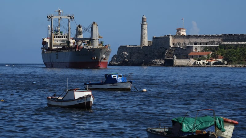 Cuba receives shipment of rice donated by China
