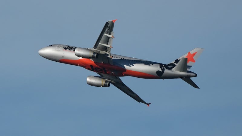 Budget airline plans to charge passengers to use the overhead bins