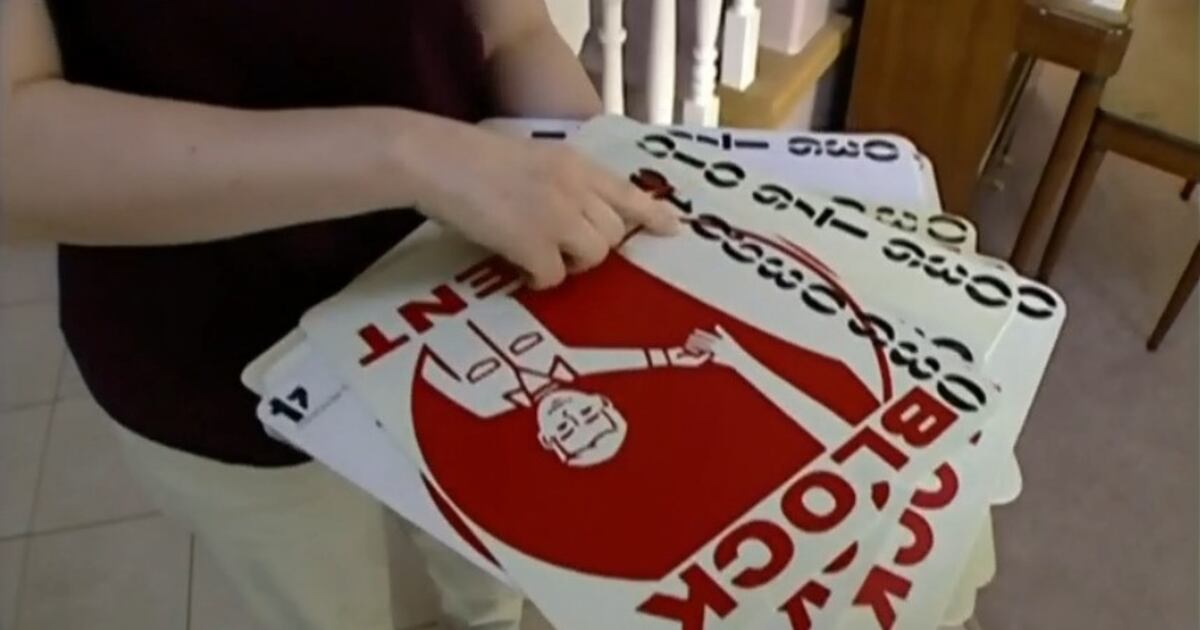 Block Parent Program Signs Safe and secure: Block Parent Program returns to New Brunswick town