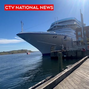 Halifax tourism continues despite summer ending