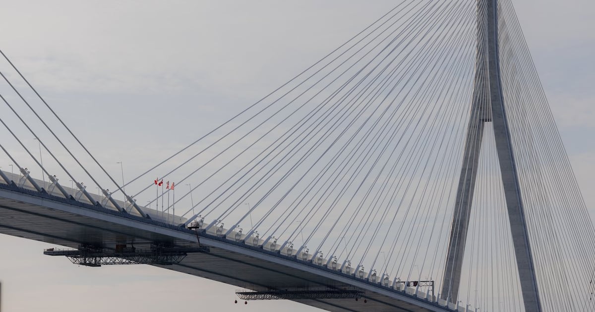 Canada tổ chức lễ khánh thành cầu Gordie Howe trong bối cảnh căng thẳng thương mại với Mỹ. (Ảnh: Dax Melmer)
