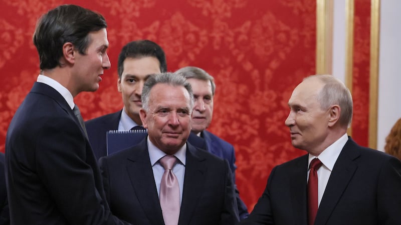 Putin meets with U.S. envoys at the Kremlin for renewed talks on ending the war in Ukraine