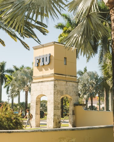 Here are the top universities in North America, according to a new 2025 ...