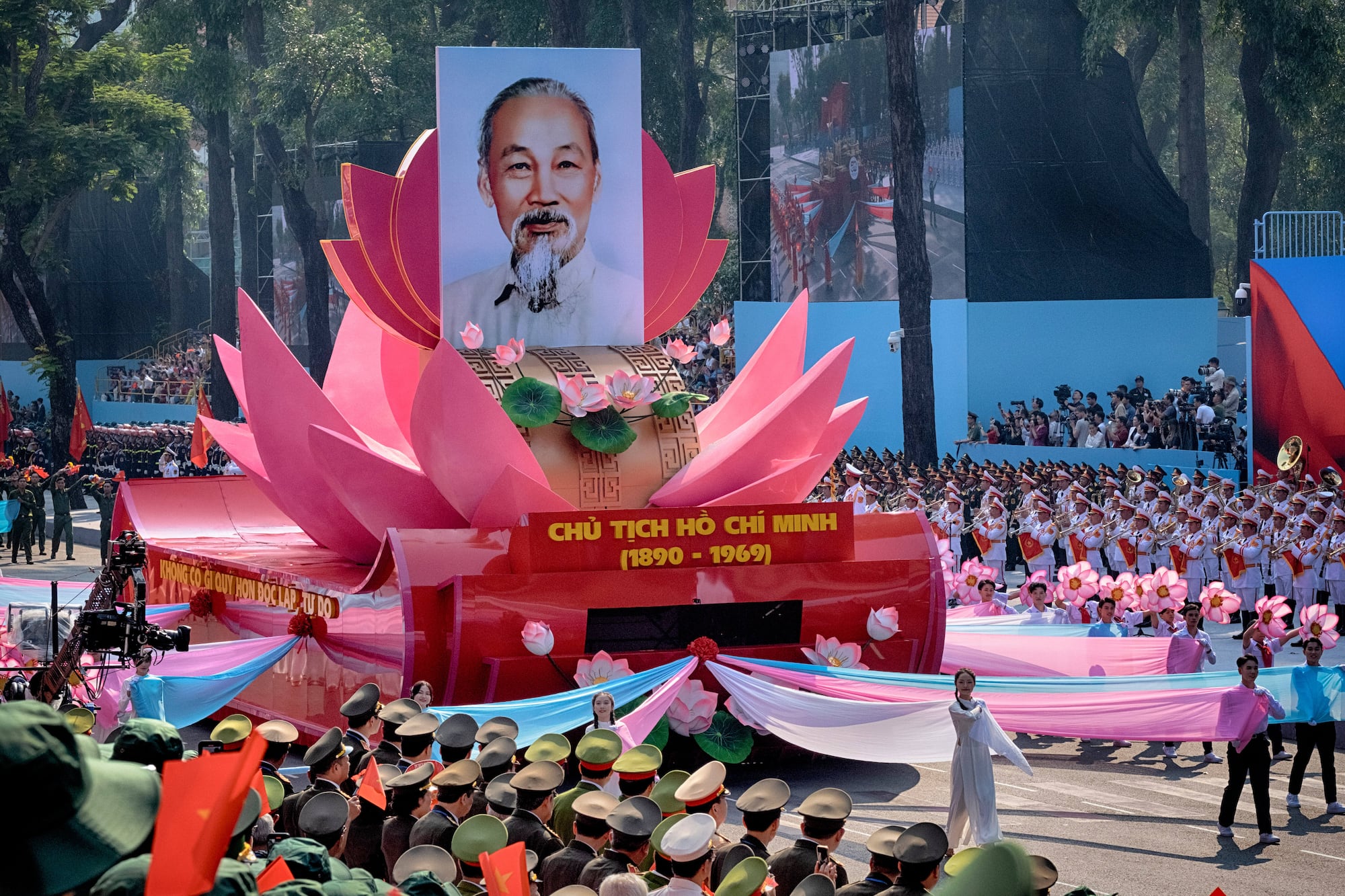 50th anniversary of the Vietnam War's end marked in Ho Chi Minh City ...