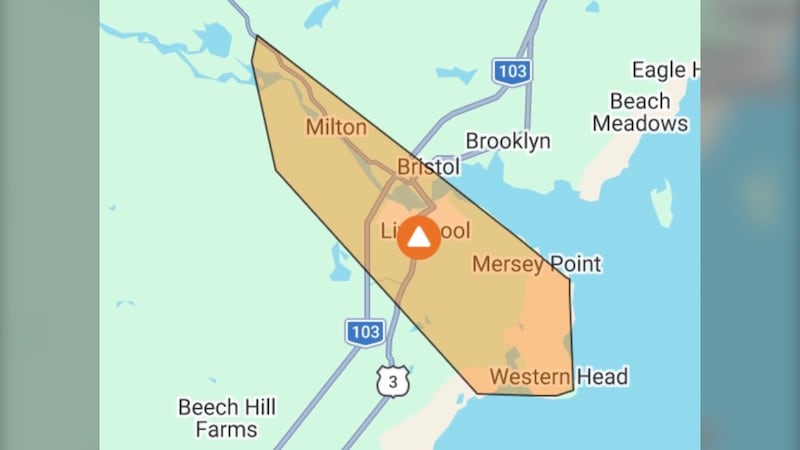 Power returns after crash leads to outage in Liverpool, N.S.