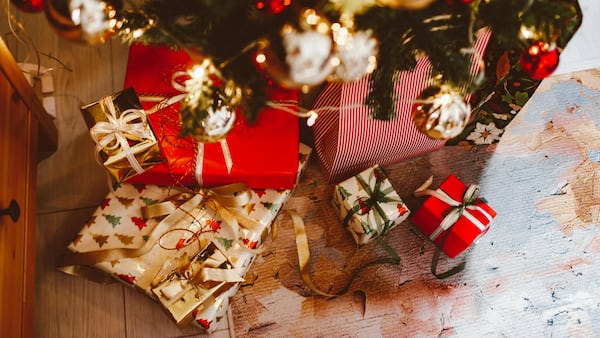 This is how many parents rely on grandma and grandpa to help cover holiday expenses: survey