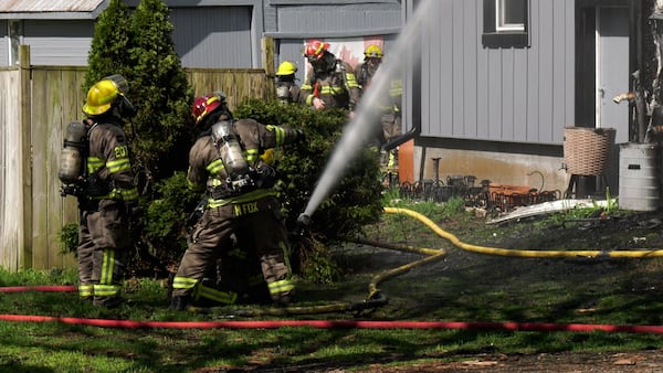 Residents escape blaze in Thorndale