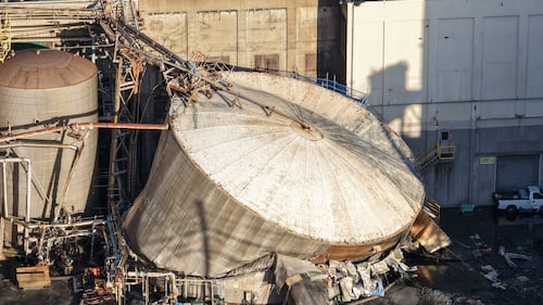 9 missing after Washington paper mill tank implosion and officials say there's no hope of survivors