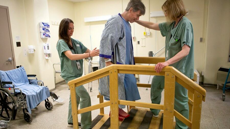 Health care: Ontario hip, knee surgeries expanded to private clinics