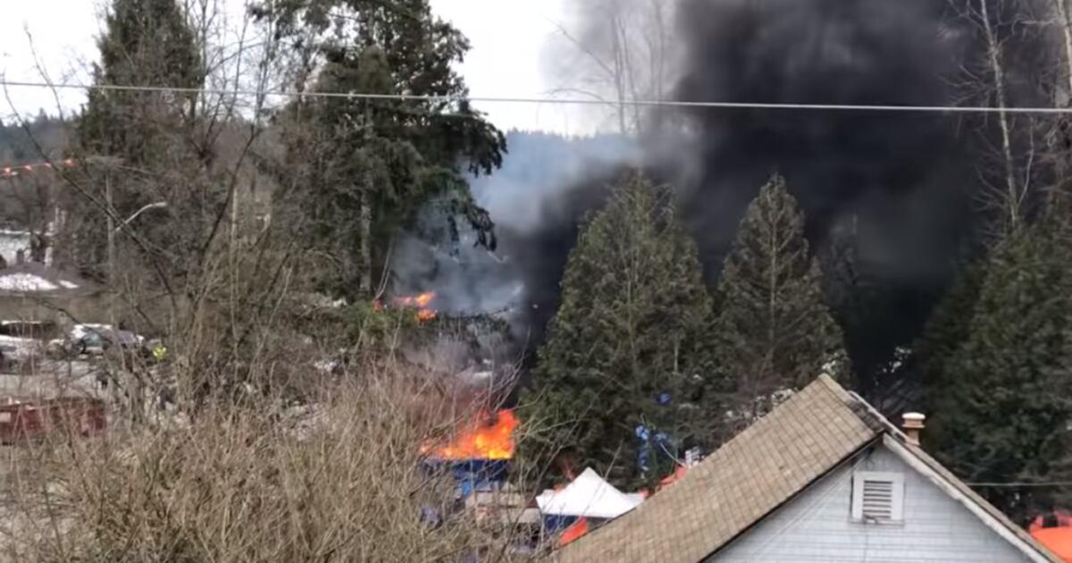 Maple Ridge Massive Fire Fire at Maple Ridge homeless camp under investigation