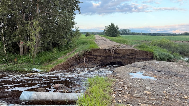 Saskatchewan communities cleaning up after floods, states of emergency declared