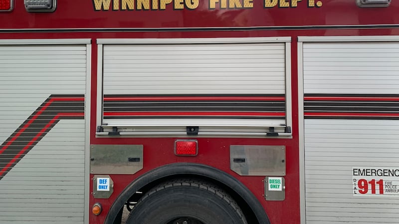 Tuesday morning apartment fires keep Winnipeg crews busy