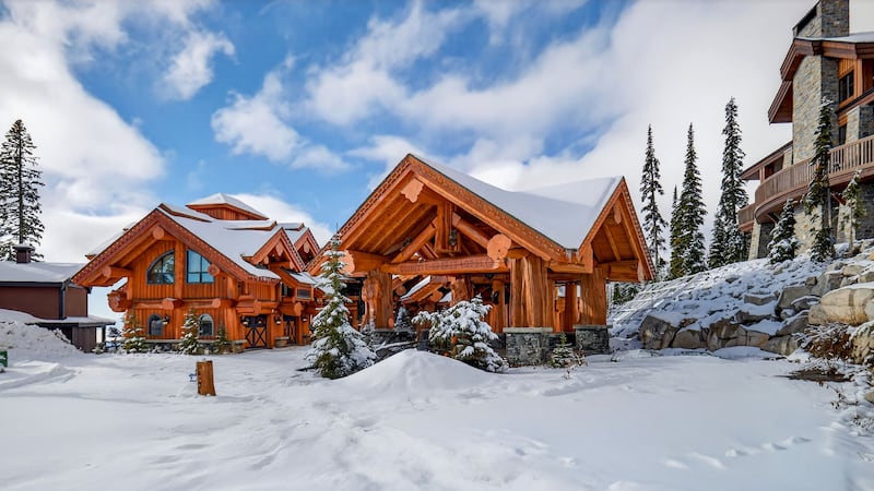 This luxury ski chalet built by the Timber Kings is on the market in British Columbia