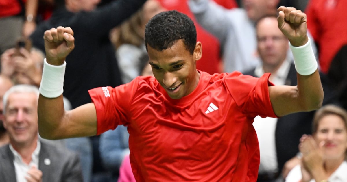 Auger-Aliassime leads Canada past France 3-1 to move on to Davis Cup Final ...