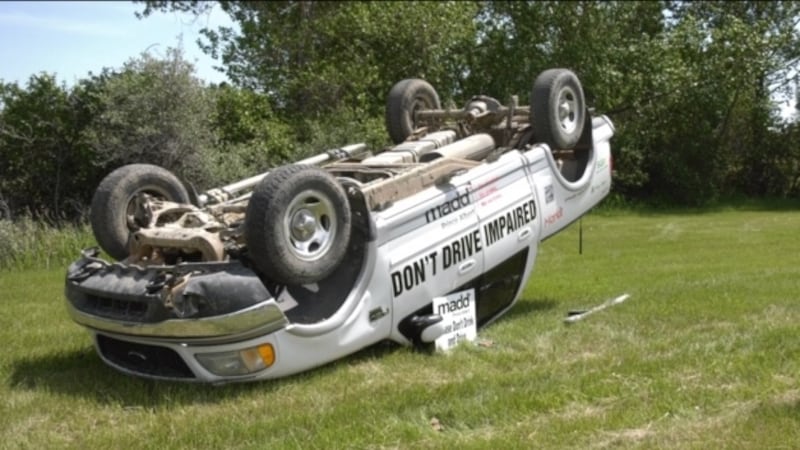 Smashed car campaign aims to warn drivers about impaired driving risk in Sask.