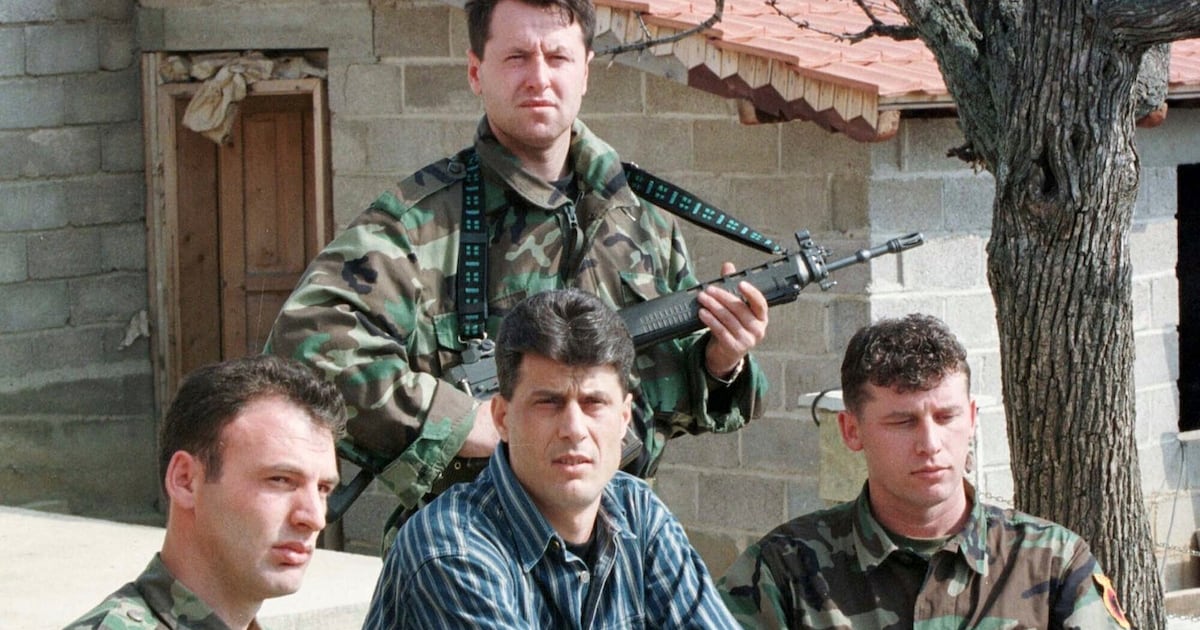 Ein Gericht in Den Haag verurteilt den ehemaligen Präsidenten des Kosovo ...