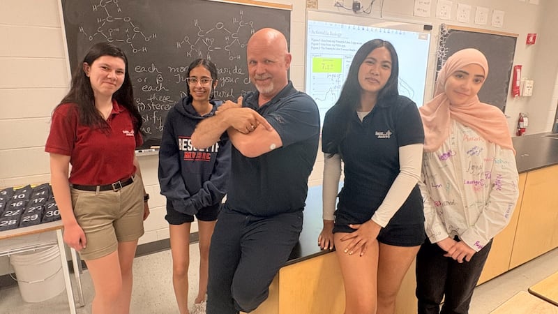 London biology teacher turns personal diabetes journey into a real-life lesson for students