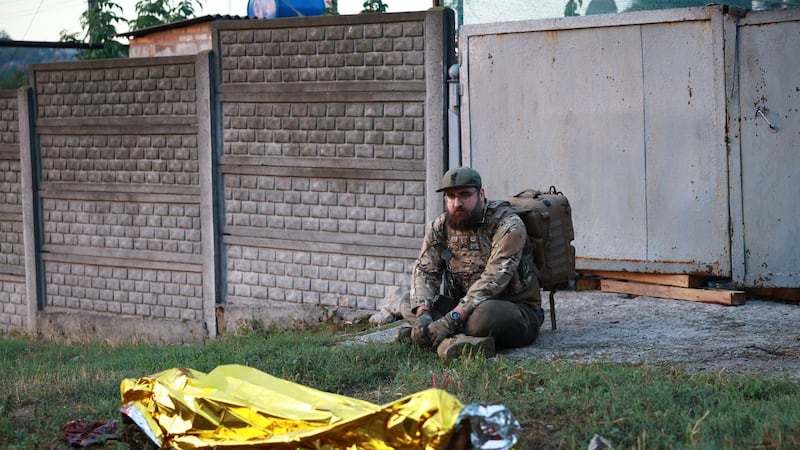 Russian and Ukrainian strikes leave 10 dead as aerial war intensifies