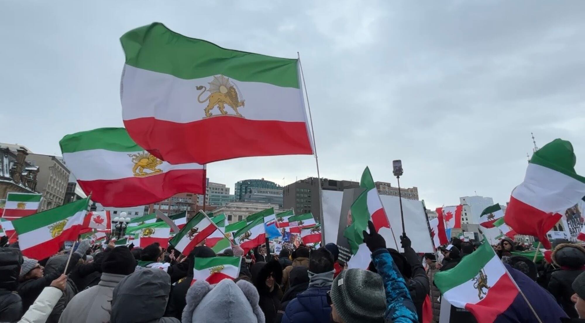 Iran solidarity rally on Parliament Hill – CTVNews