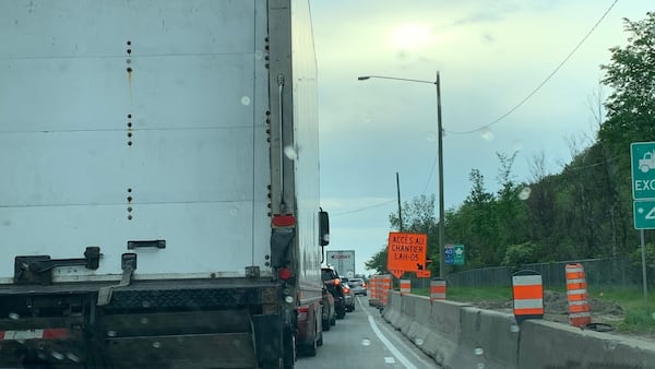 Westbound Île-aux-Tourtes Bridge reopens after truck fire