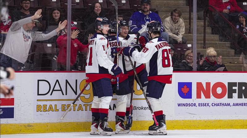 Spitfires score with one second left to beat Greyhounds