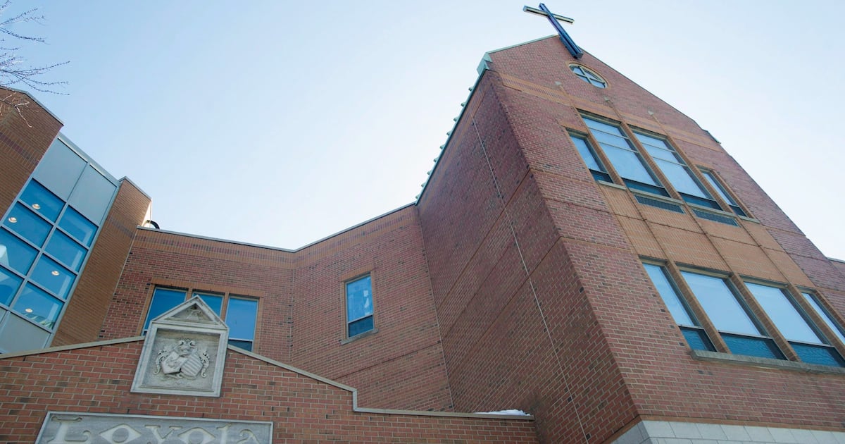 Loyola High School Rejects Quebec Funding to Preserve Catholic Mission