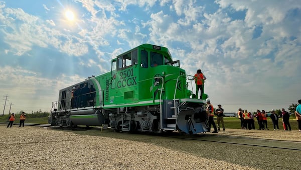 Canada’s first-ever battery-powered switching locomotive unveiled