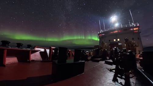 CTV News in the Arctic: Aurora borealis stretches across northern sky