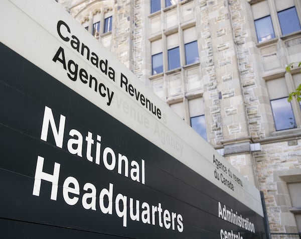 Canada Revenue Agency to require public servants in office 4 days a week