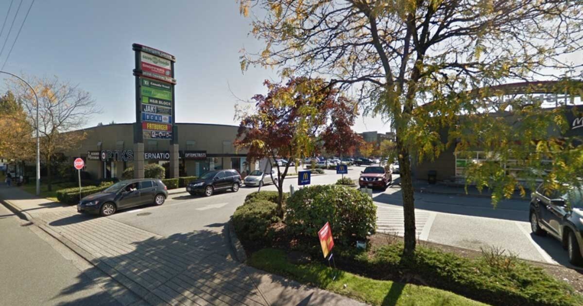 Maple Ridge Mall Reports of suspicious package force evacuations at Maple Ridge mall
