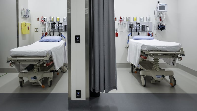 Manitoba funding new social work positions in Winnipeg emergency departments