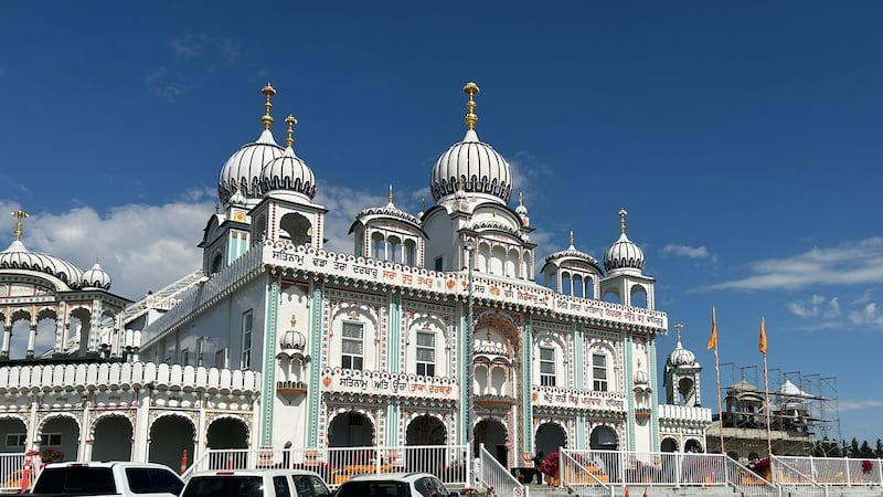 Assault, weapon charges laid after stabbing at Edmonton gurdwara