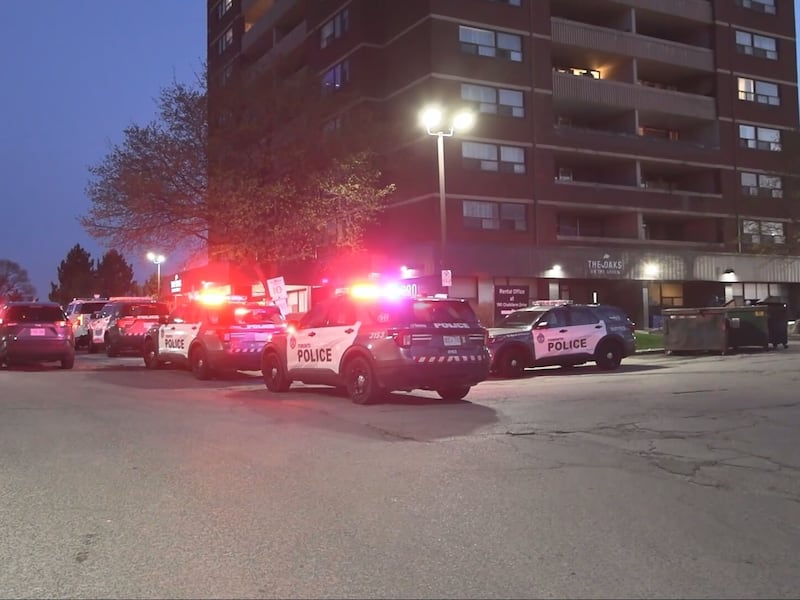 Young child dead after falling from apartment bedroom window in North York