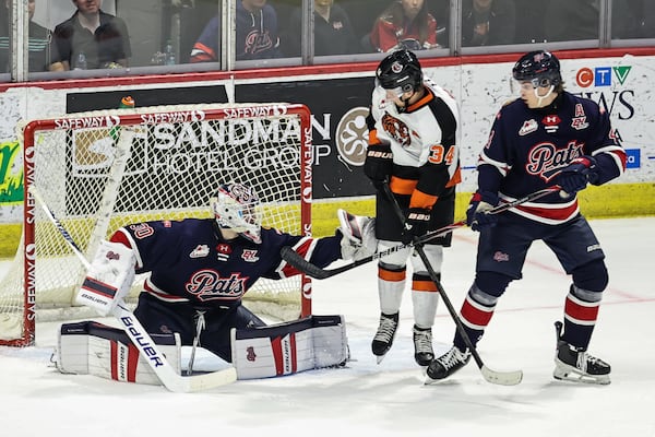 ‘Make it difficult’: Raucous crowd expected early in series as Pats roll into Medicine Hat for Game 1