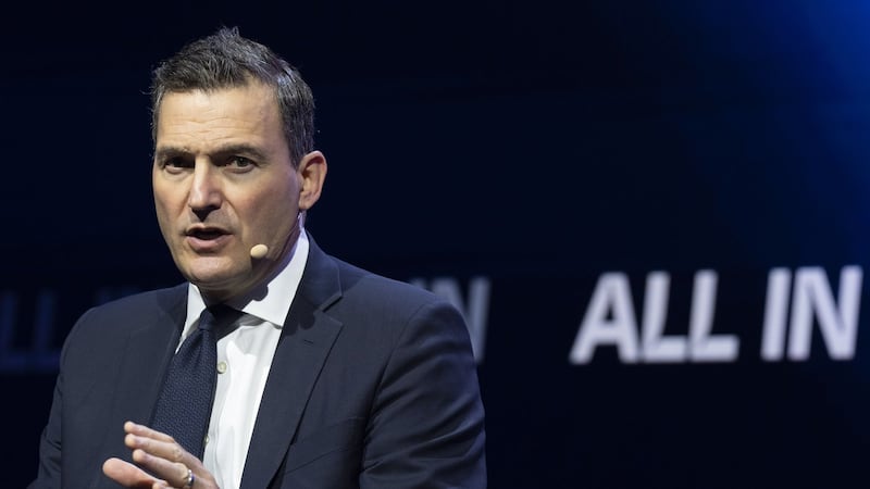 Minister says he's working with G7 to set up AI safety organization