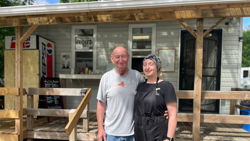 Former police officer turns lifelong lakeside memories into family fry shack legacy