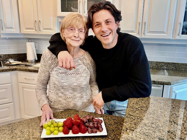 Windsor, Ont. social media stars share the love of cooking to online audience