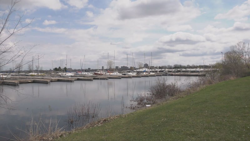 Temperature to hit 20 C today, but rain on the way for Ottawa