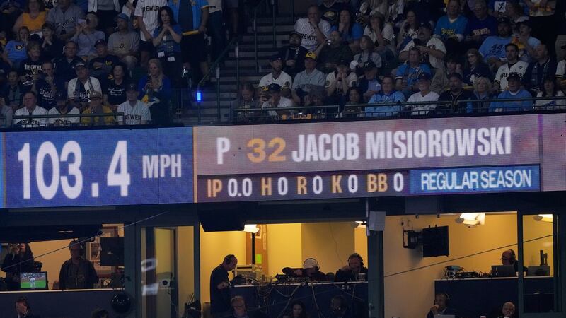 Brewers' Jacob Misiorowski sets World Series velocity record on his first pitch