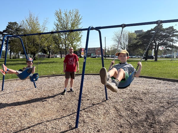 Heat warning continues in London, Ont., but cooldown coming