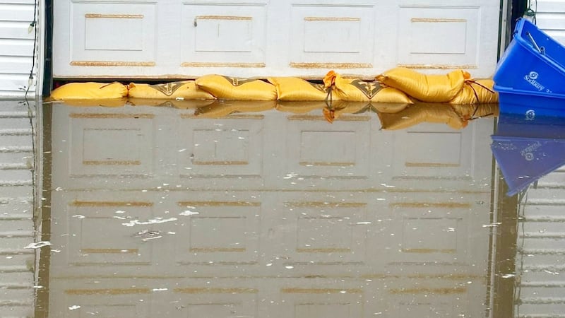 Chelmsford residents help each other cope with flooding