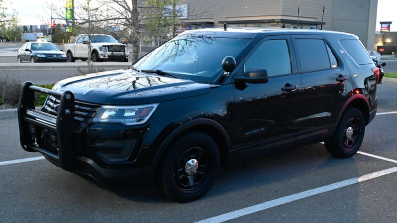 Man accused of impersonating an officer had already been warned: Lethbridge police