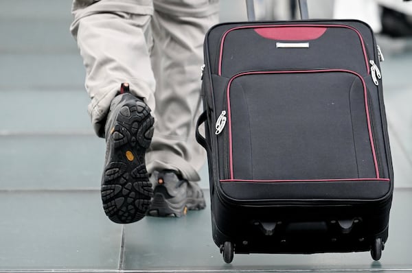 ‘Going further afield’: Some Canadian tourists flying long distances to avoid Caribbean after U.S. attack on Venezuela