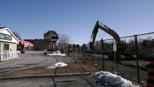 Concerns grow for local businesses as major Woodroffe Ave. closure kicks off early construction season