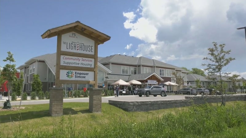 City of Orillia dismantles encampment outside homeless support centre