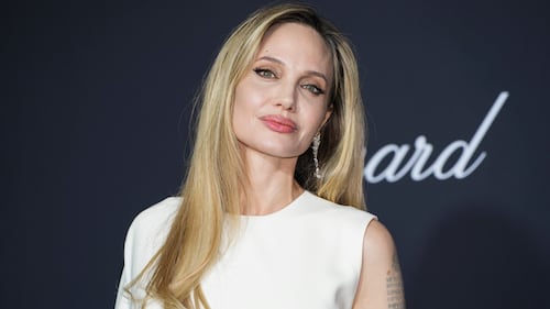 Angelina Jolie visits boxing club in Ukraine’s northeast: federation, owner